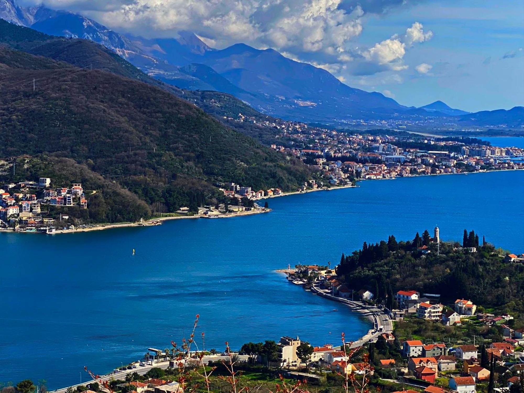 Apartment Sova Tivat Eksteriør billede